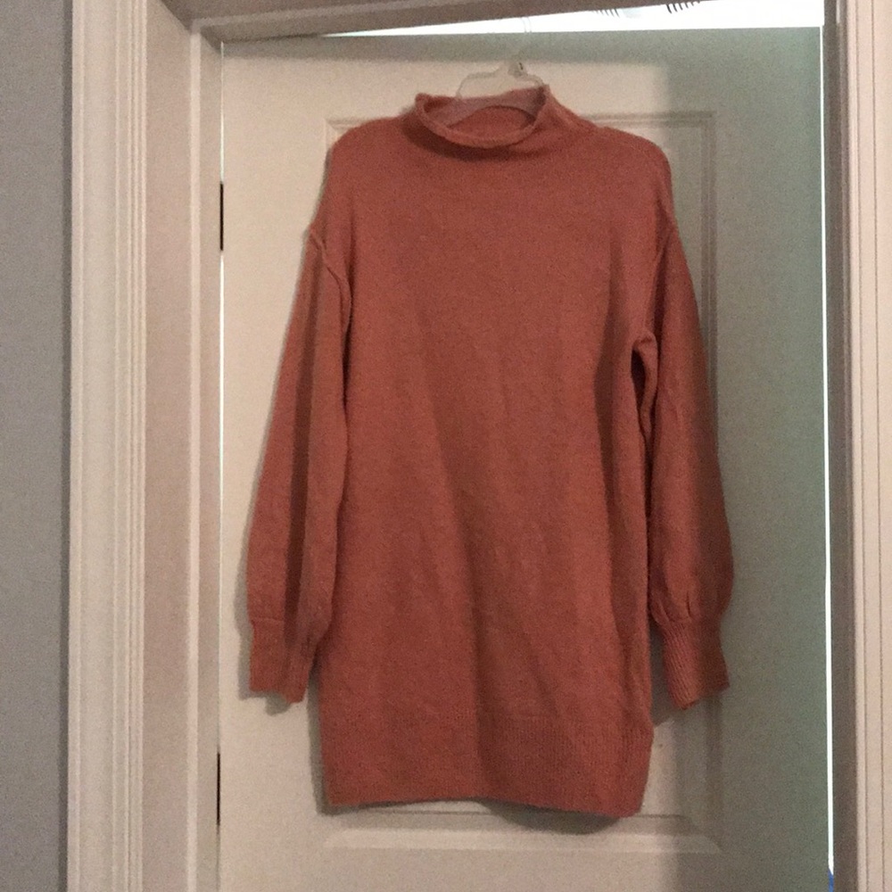 Gap Rose colored Maternity Sweater
